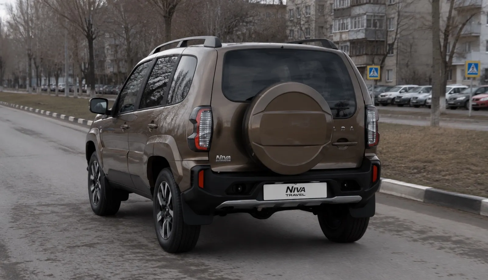 Niva Travel вид сзади
