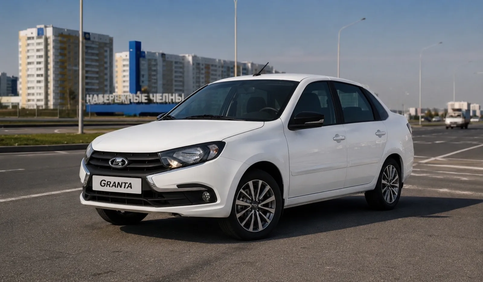 Lada Granta седан вид спереди