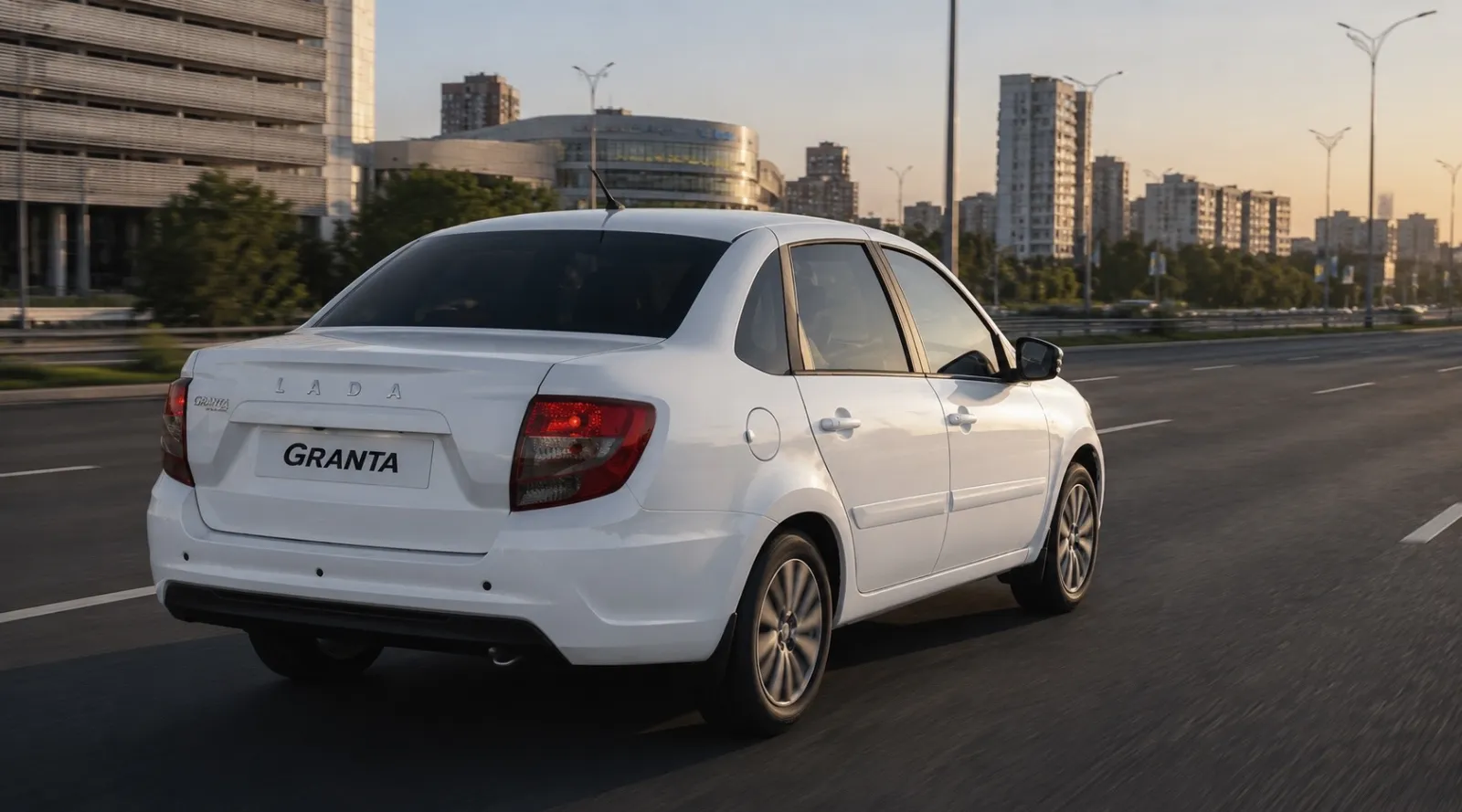 Lada Granta седан вид с сзади