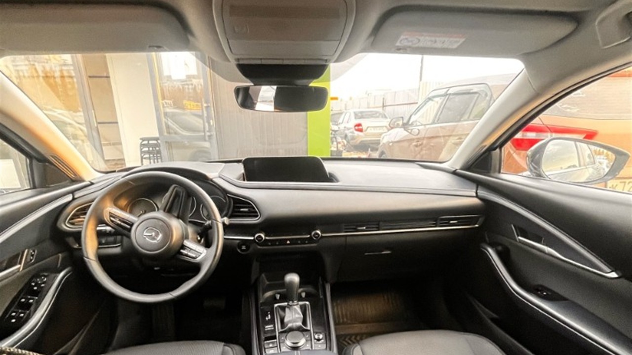 Панель Mazda CX-30 с пробегом 91 000 км